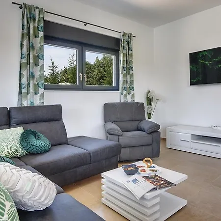 Tika Villa